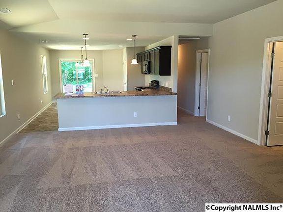 3rd image of 228 Sedgewick Dr