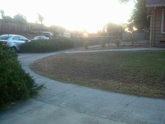 2nd image of 804 Feller Ave