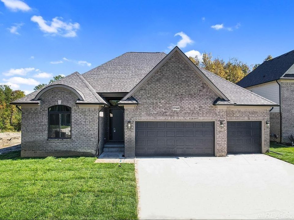 1st image of 37440 Josephine Dr