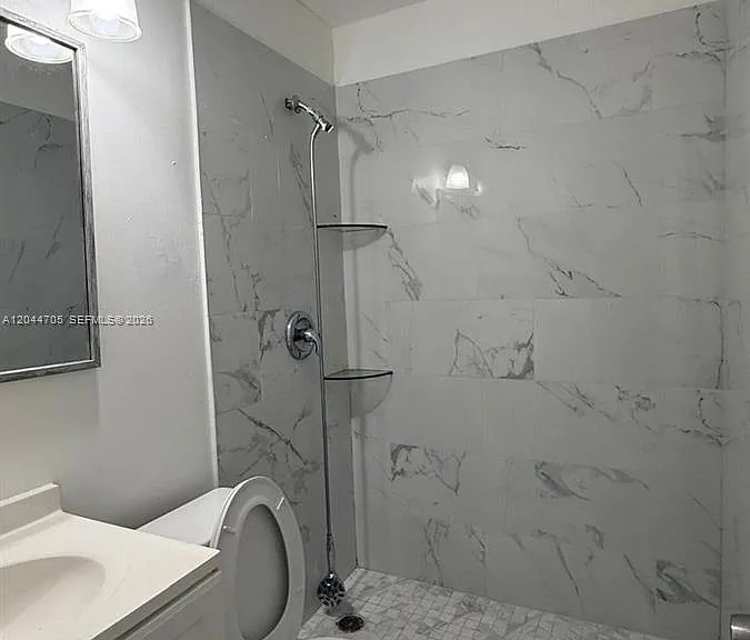 1525 NW 18th Ct — Photo 12