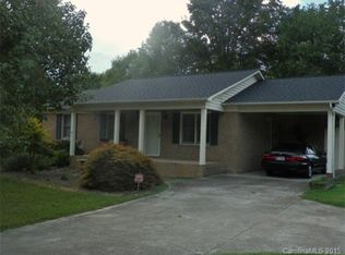 502 W Old Post Rd, Cherryville, NC 28021