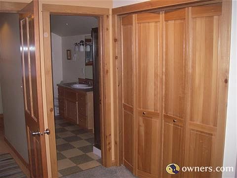 master closet/bathroom