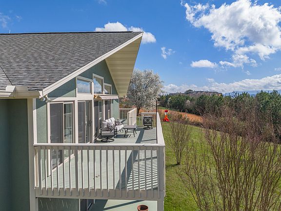 4th image of 2020 Ranch Rd