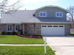 18908 Creekview Ln, Mokena, IL 60448