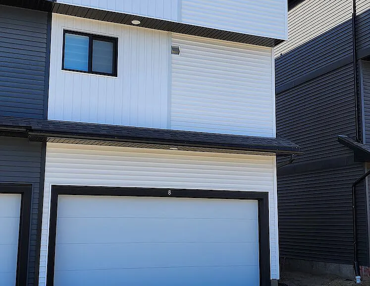 850 Secord Blvd NW #8 — Photo 2