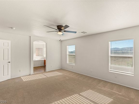 5th image of 6247 Sugartree Ave