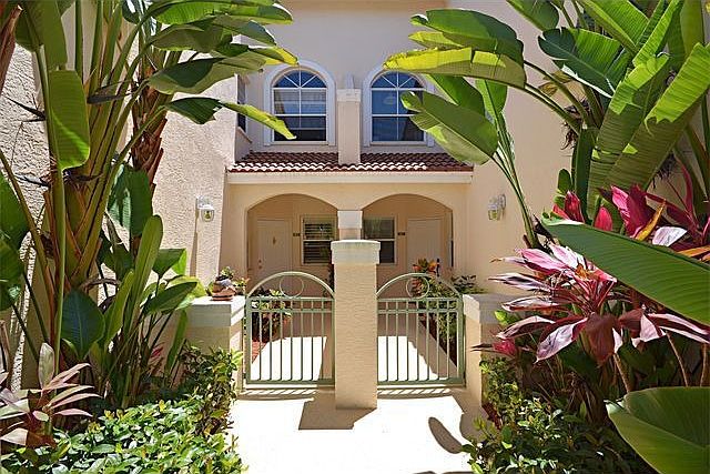 Front View | 2520 Aspen Creek Lane #102, Naples, FL 34119, USA