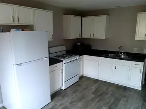 1412 Queens Way, Champaign, IL 61821