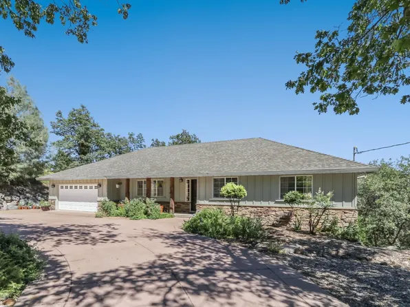 23350 Barnes Ln, Colfax, CA 95713