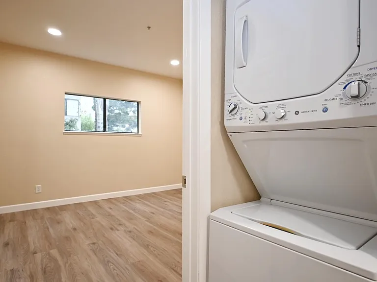 1256 Stanhope Ln #258 — Photo 15