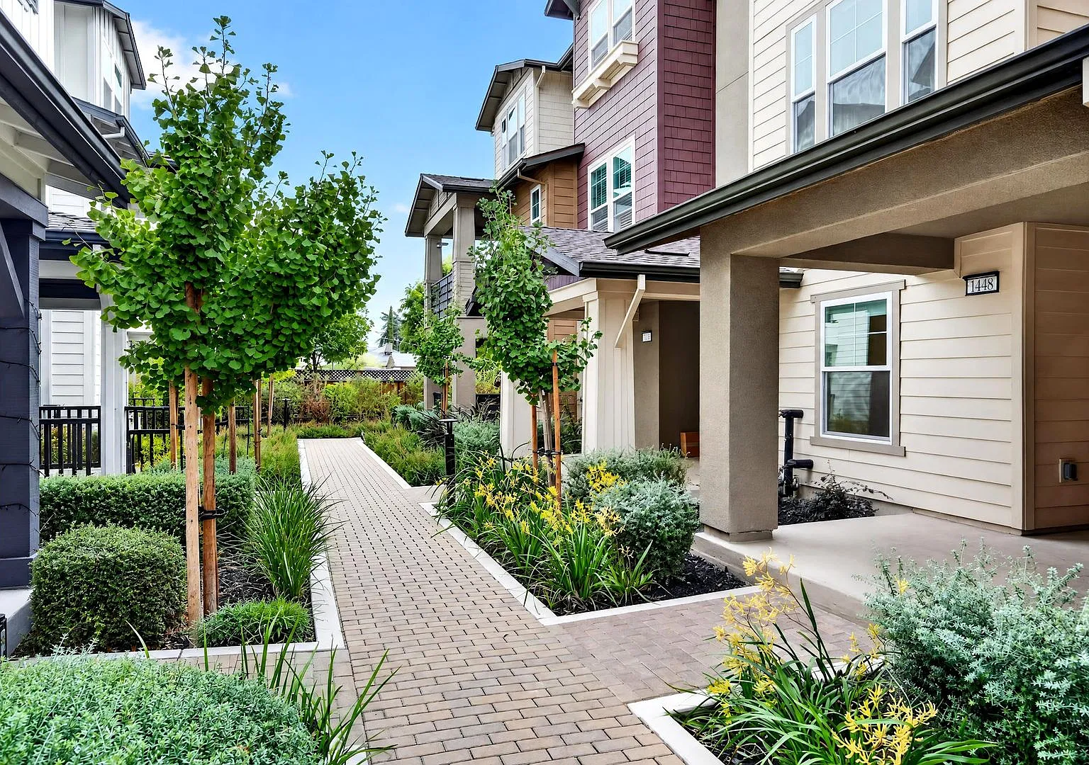 Luxury 4BD/3.5BA Townhome in Penny Lane | Private Mid-Unit | Solar | Near BART — Photo 1