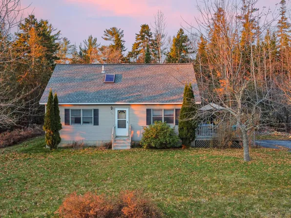 68 Altons Avenue, Ellsworth, ME 04605