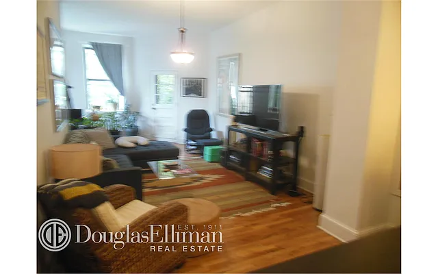 Rented by Douglas Elliman | media 26