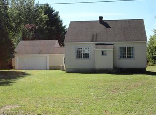 675 Judson Rd, Norton Shores, MI 49456