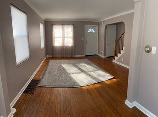 1104 W Maumee St, Adrian, MI 49221