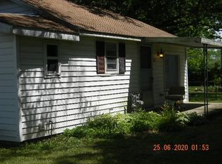 801 S Barclay St #1, Fairmount, IN 46928
