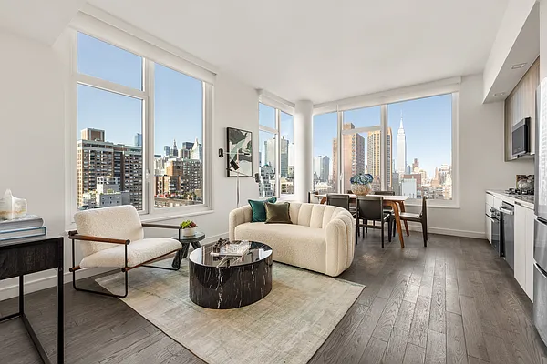 509 3rd Avenue #25A