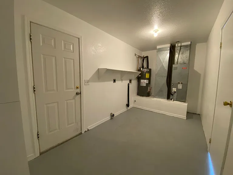 6582 W Hershey Way — Photo 29
