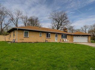 1111 Darlington Dr, Dayton, OH 45434