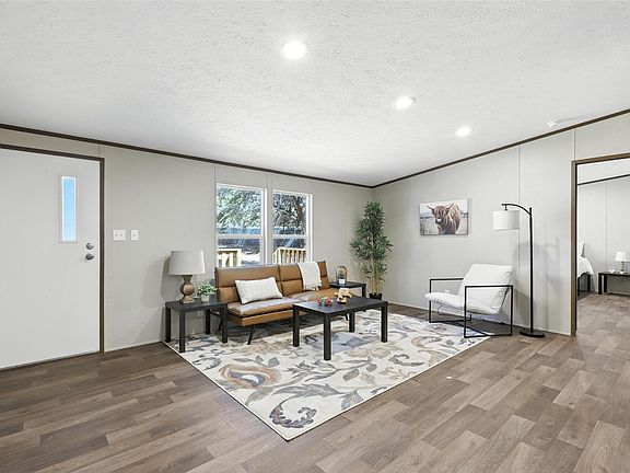 5th image of 131 Kelly Ct