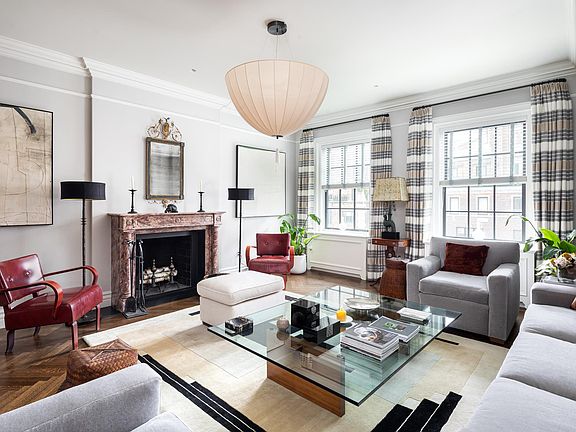 3rd image of 447 E 57th St #15