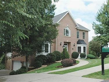 1st image of 7033 Bennington Woods Dr