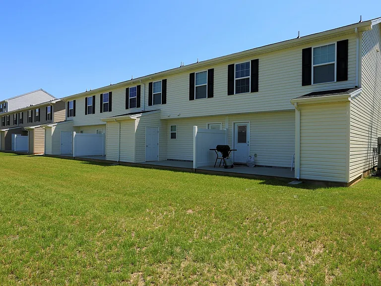 832 Grant Dr #832 — Photo 11