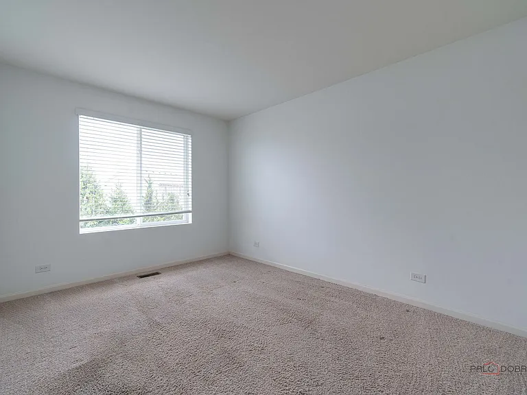 202 Minuet Cir — Photo 27