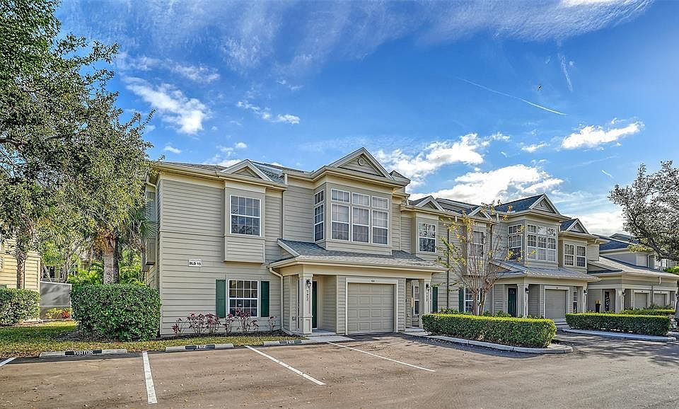 1st image of 7612 Plantation Cir