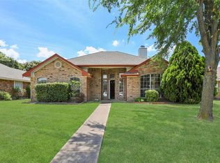 2728 Creek Crossing Rd, Mesquite, TX 75181