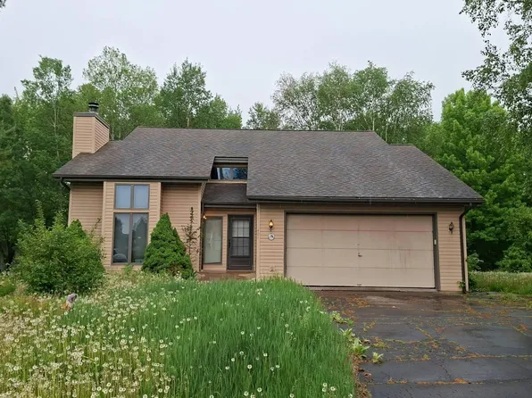402 Jackson Ave, Cloquet, MN 55720