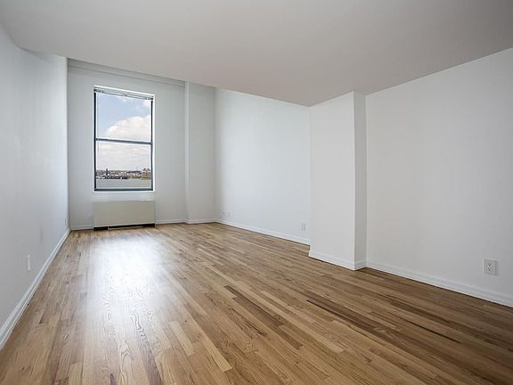 4th image of 666 Greenwich St APT 452