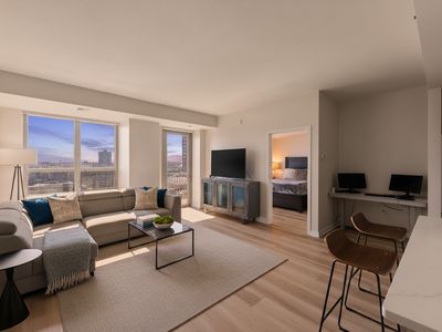 929 Portland Ave APT 811, Minneapolis, MN, 55404