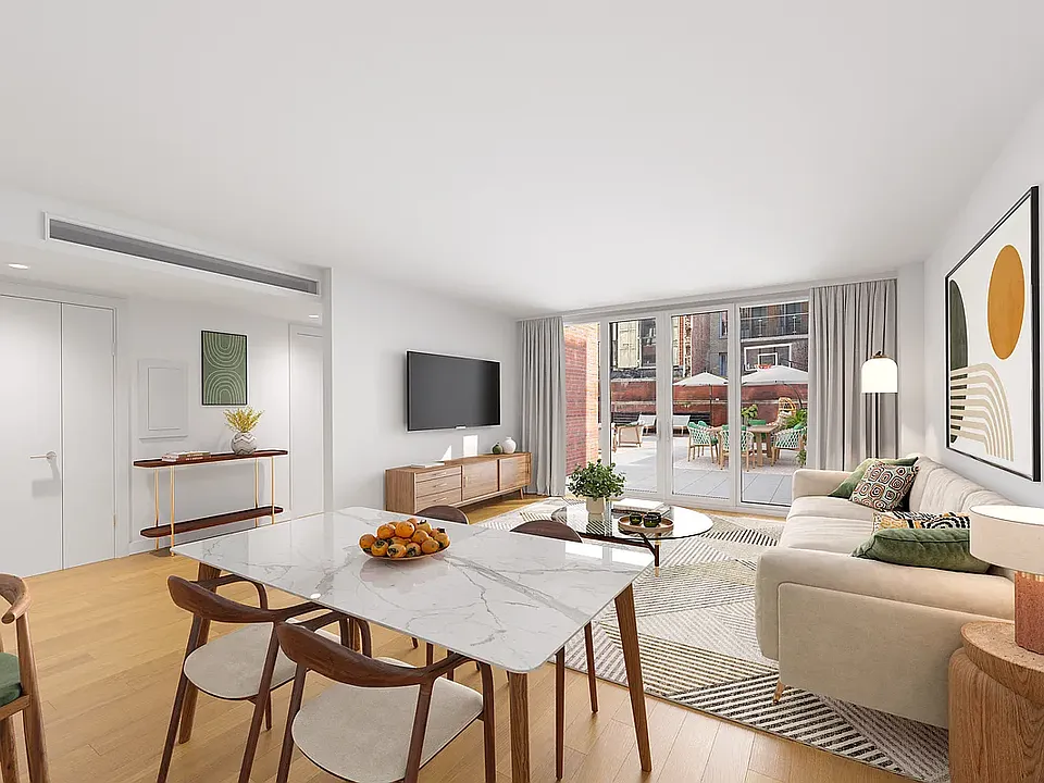 84 White St #2B
