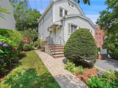 11 Maple Avenue, Eastchester, NY, 10709