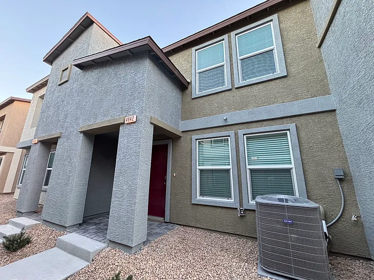 4842 Currant Ridge Ave — Photo 8