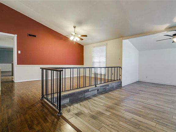 5th image of 3414 Flagstone Dr