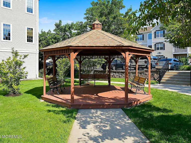 313 Mill Pond Way — Photo 15