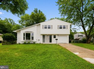487 Fresno Dr, Magnolia, NJ 08049