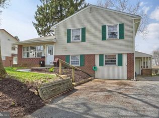 128 Henry Rd, Enola, PA 17025