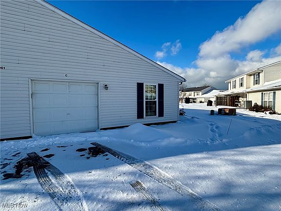 3rd image of 8001 Colonial Dr APT C