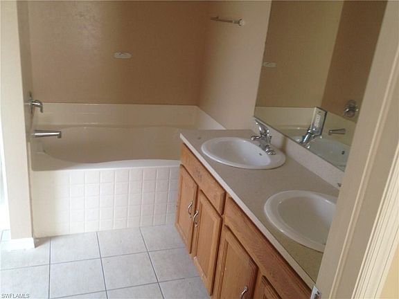 5th image of 116 NW 26th St