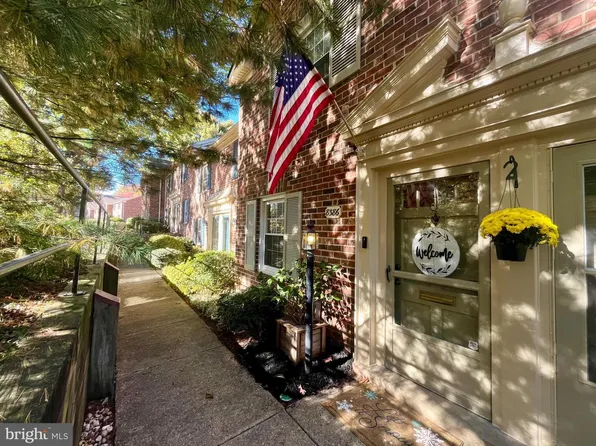 8386 Forrester Blvd #550, Springfield, VA 22152