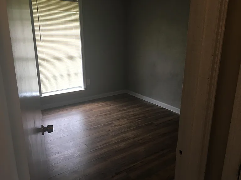 5201 Coolidge St — Photo 10