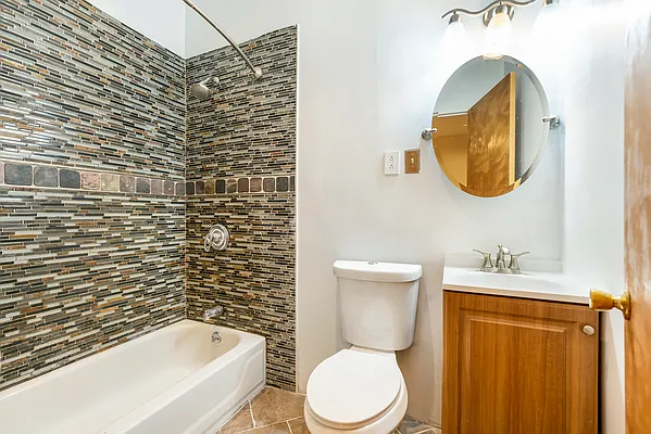 Rented by Compass | media 10