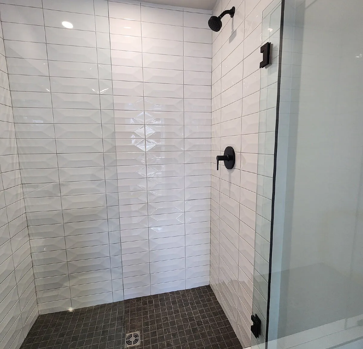 3 bed, 3.5 bath, 2078 sqft, $3,800 — Photo 3