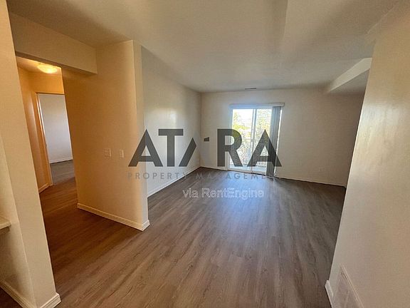 5th image of 215 N 1st St #205