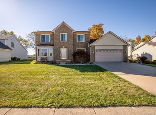 1601 Wind Dancer Trl, Tecumseh, MI 49286