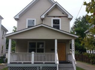 2242 E 80th St, Cleveland, OH