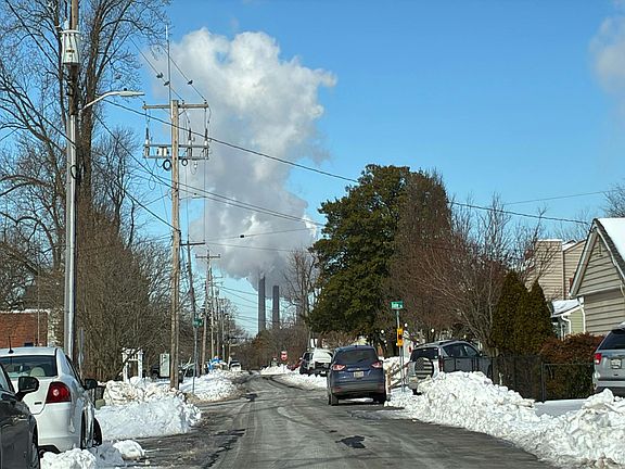 5th image of 8472 Church Rd